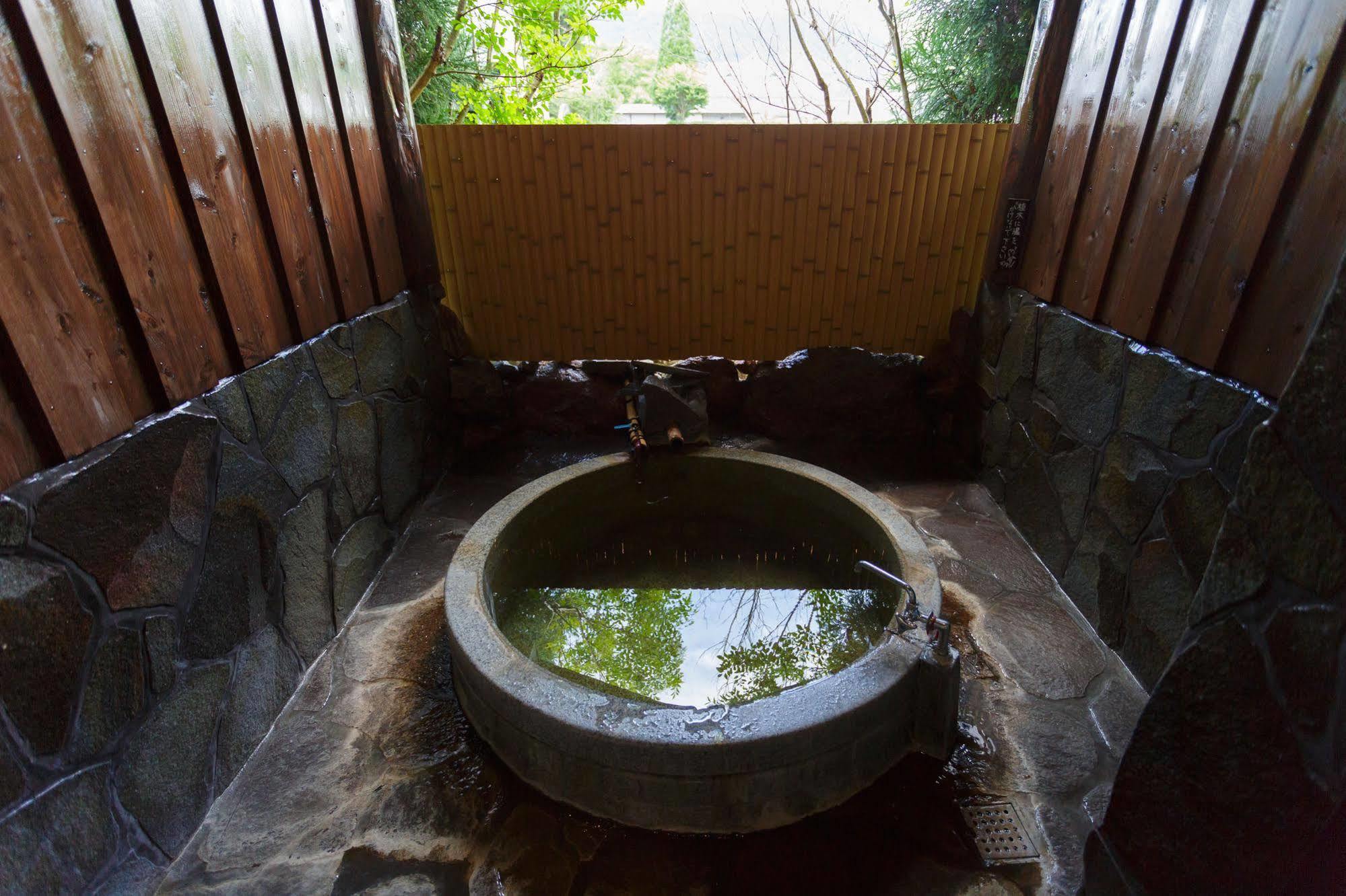 Yufuin Ryokan Nogiku Buitenkant foto