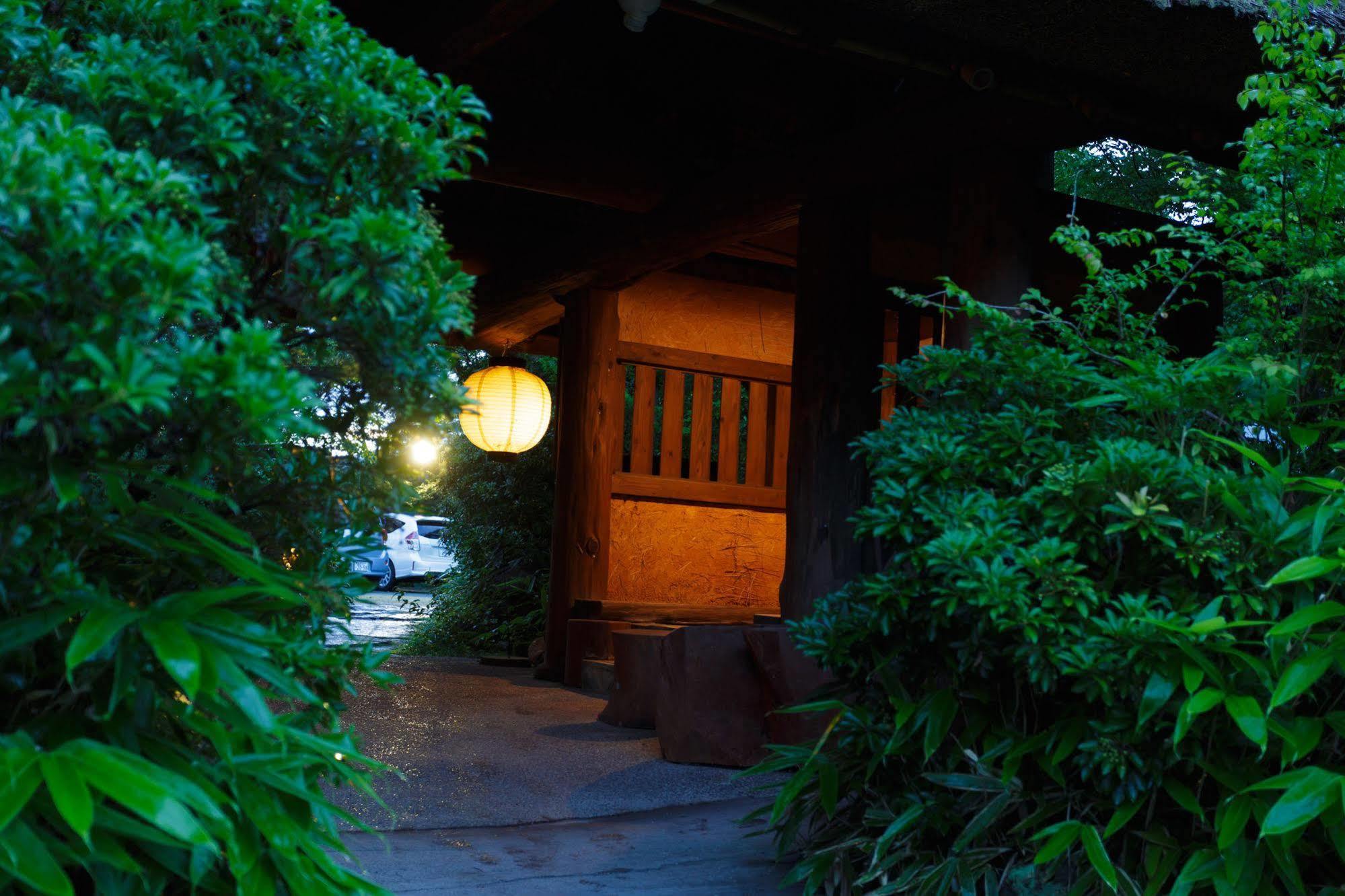 Yufuin Ryokan Nogiku Buitenkant foto